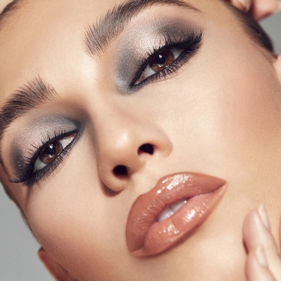 8 PC Holiday Lip Liner Set - Picture 10 of 11